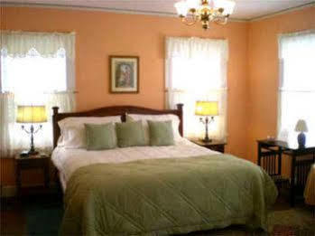 Oak Manor Inn Hartsville Dış mekan fotoğraf
