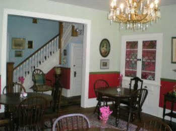 Oak Manor Inn Hartsville Dış mekan fotoğraf